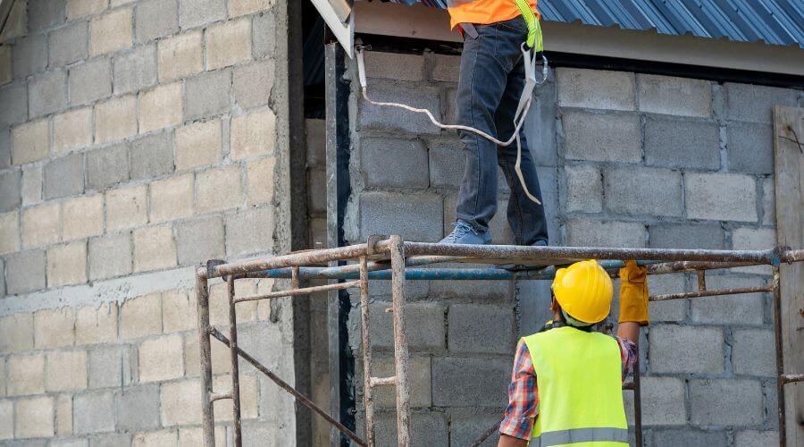 Expert new roof installation services in Dyersville, IA